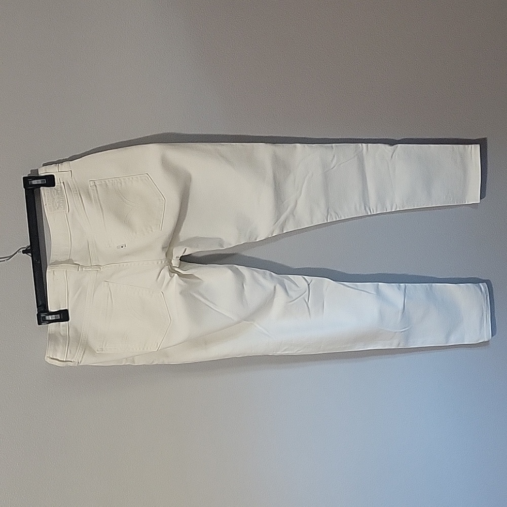 Womens Levi's white 535 skinny jeans in size 32 - Picture 3 of 9